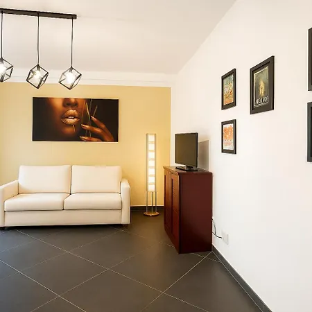 Apartment Dell'alloro